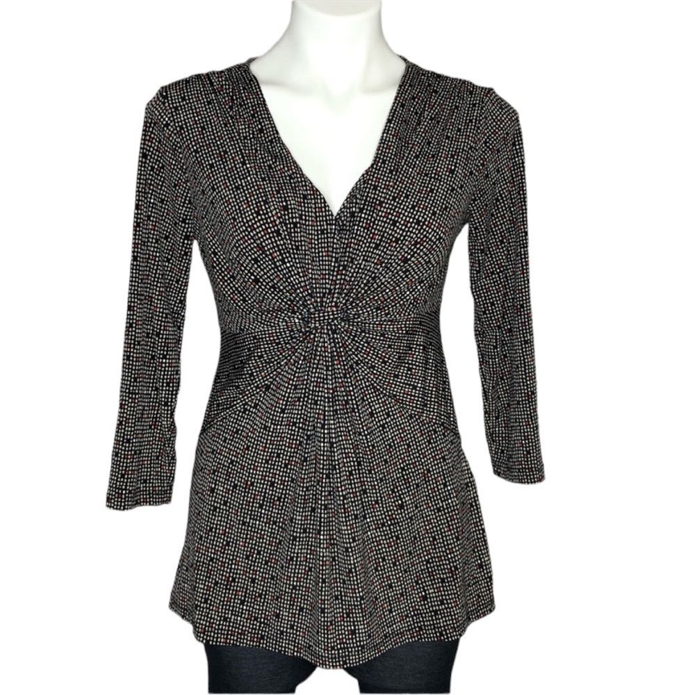 Daisy Fuentes 3/4 sleeve knotted top, medium